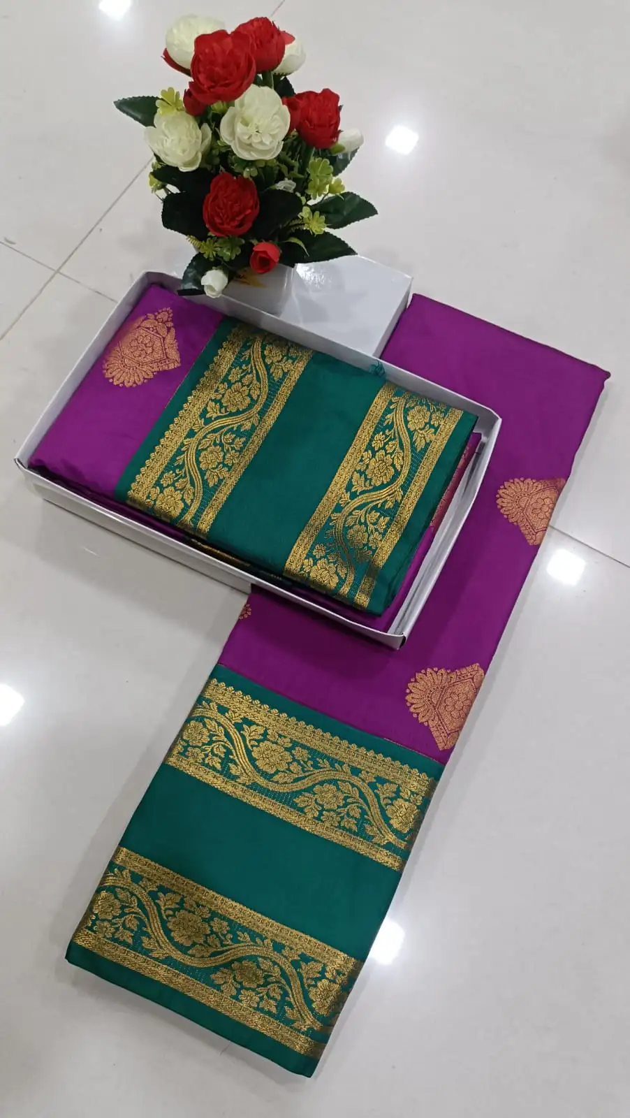 Premium Korvai Floral Vine Day-Night Semi-Silk